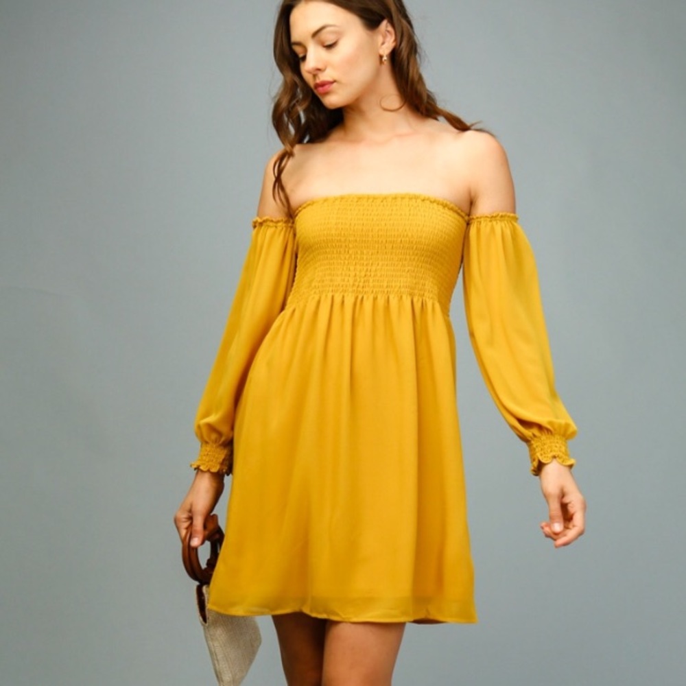 Dress off the Shoulders